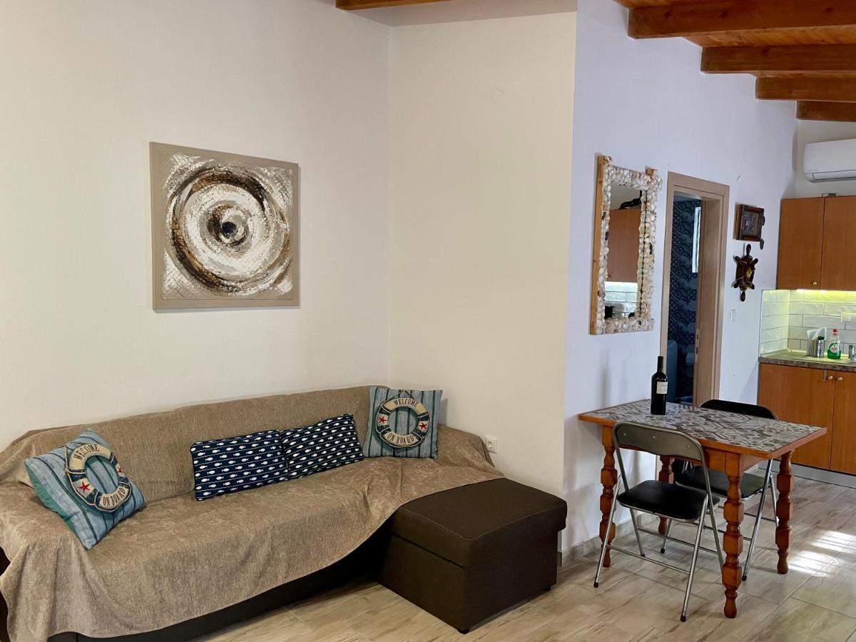Waterfront Studio Nea Iraklitsa Apartment Ngoại thất bức ảnh